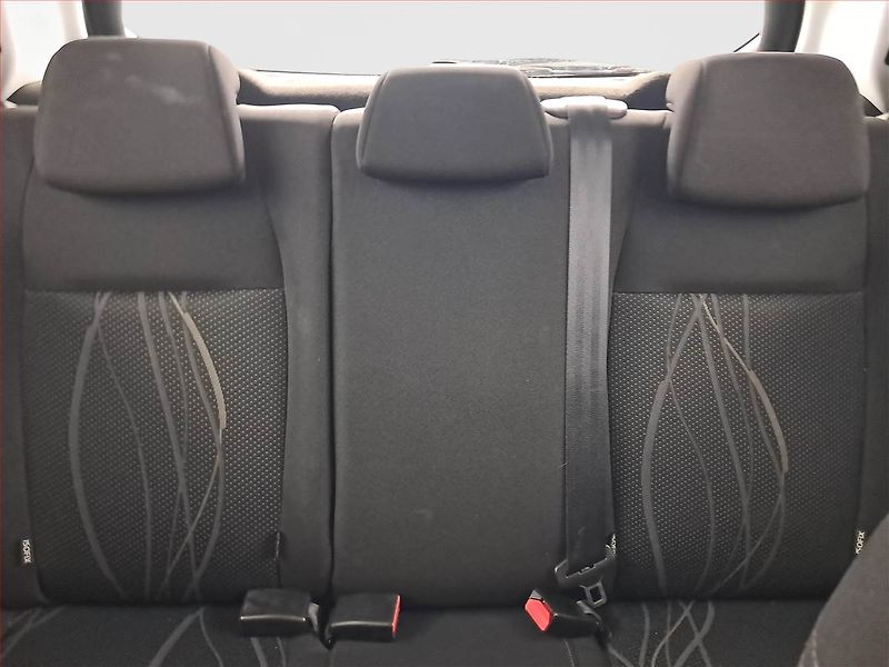 Peugeot 208 (2015) Active 1.4 HDI, Tempomat - fotka 10 z 16