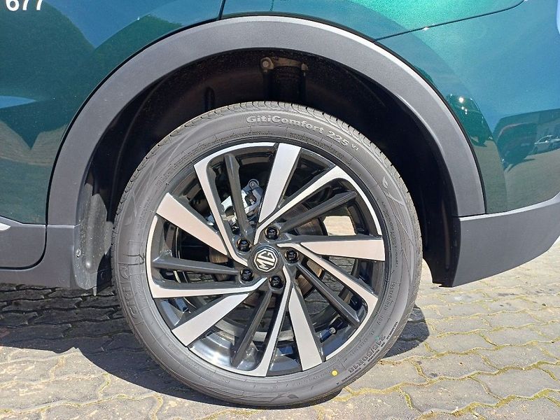 MG ZS EXCLUSIVE hybrid+ 145 kW - fotka 19 z 19