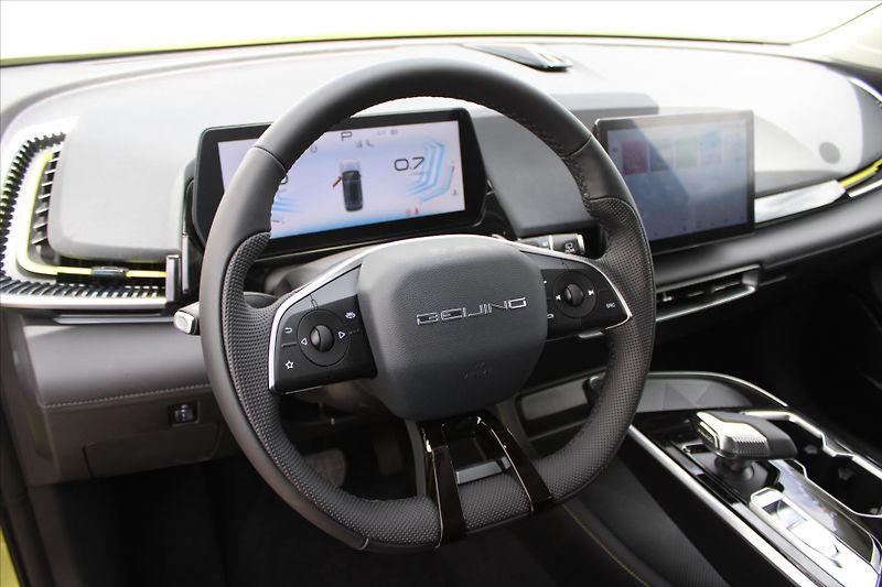 BAIC X5 1.5T 130kW A/T LED PANORAMA - fotka 15 z 30