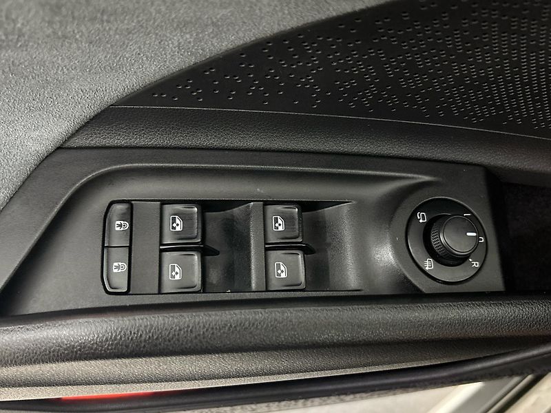 Škoda Enyaq Selection 85x - fotka 21 z 30