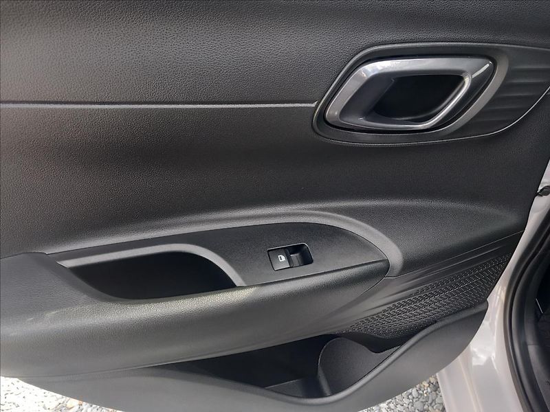 Hyundai i20 1,0 TGDI MT SMART - fotka 18 z 20