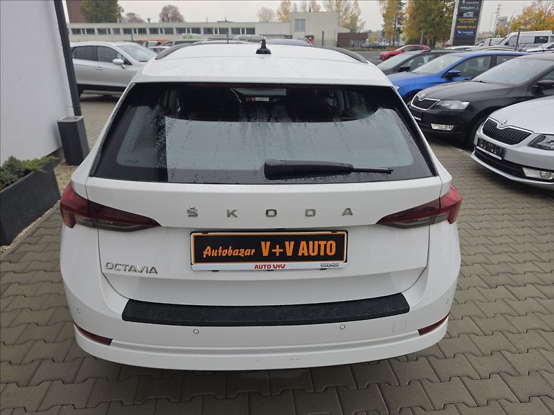 Škoda Octavia 1,0 1,0TSi 81KW Ambition DPH - fotka 7 z 42