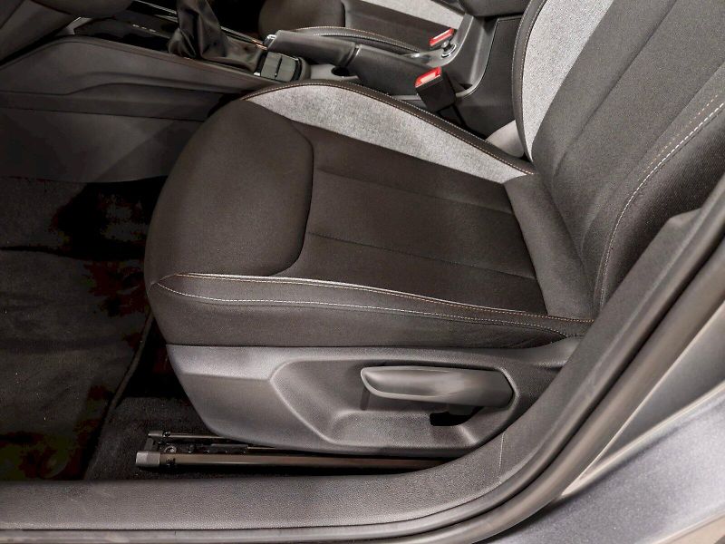 Škoda Scala (2025) 1.0 TSI 85 kW Selection - fotka 20 z 27