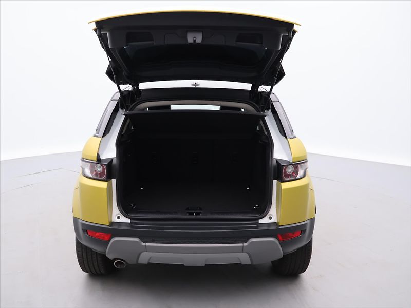 Land Rover Range Rover 2,2 TD4 Prestige CZ 1.maj DPH - fotka 9 z 35