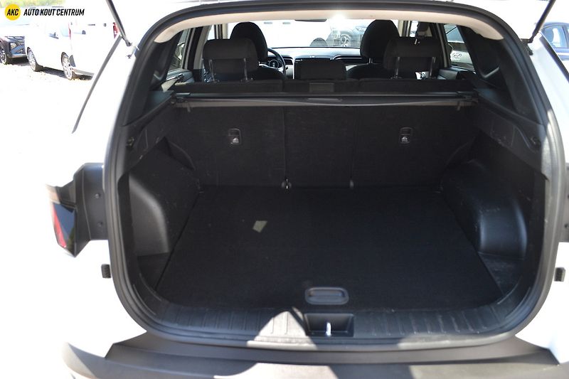 Hyundai Tucson 1.6CRDi SMART - fotka 16 z 55