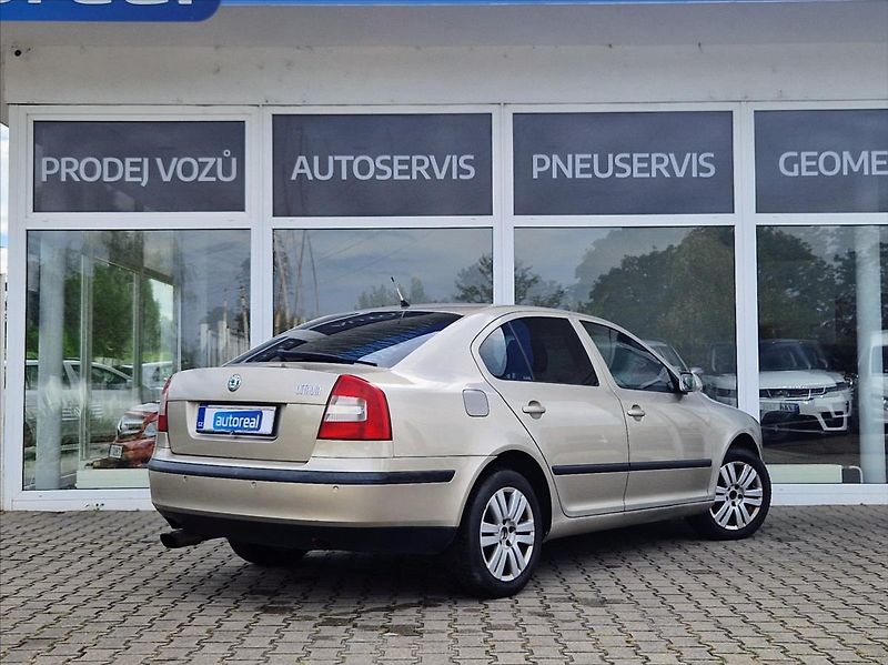 Škoda Octavia 2,0 TDi 103kW AC NOVÝ OLEJ - fotka 5 z 31