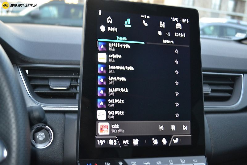 Renault Captur techno E-Tech full hybrid 145 - fotka 25 z 50