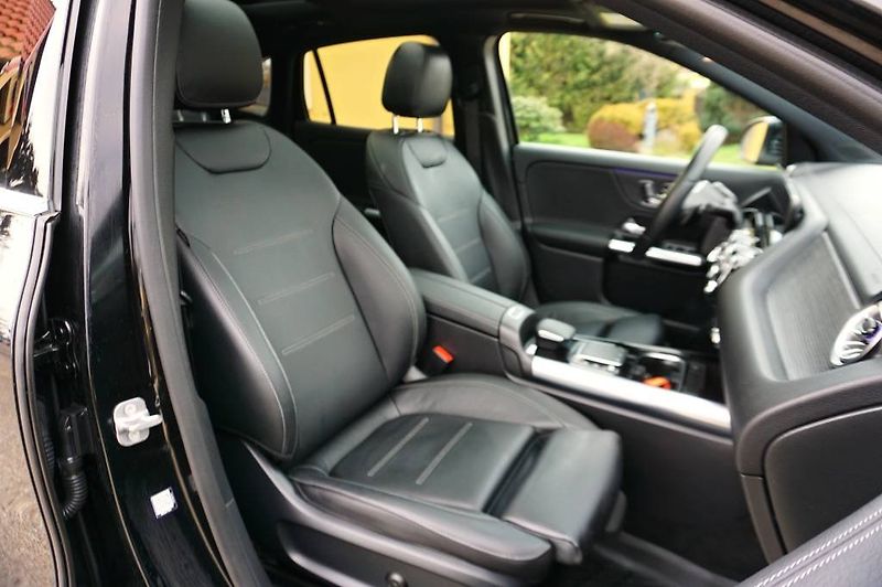 Mercedes-Benz GLA (2023) 4 MATIC 250 165 kW - fotka 22 z 54