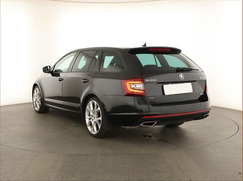 Škoda Octavia (2017) RS 2.0 TDI 4x4 DSG, 4X4 - fotka 4 z 23
