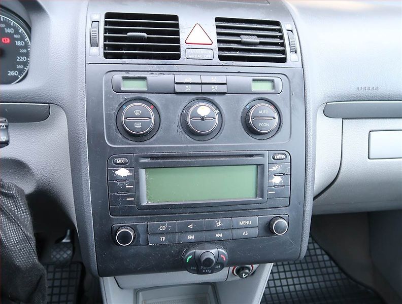 Volkswagen Touran (2003) Comfortline 1.9 TDI - fotka 12 z 15