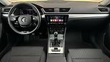 Škoda Superb 2.0 TDI Ambition Combi - náhled 8