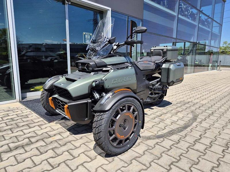 Can-Am (2026) CANYON Redrock MY2026 - fotka 8 z 30