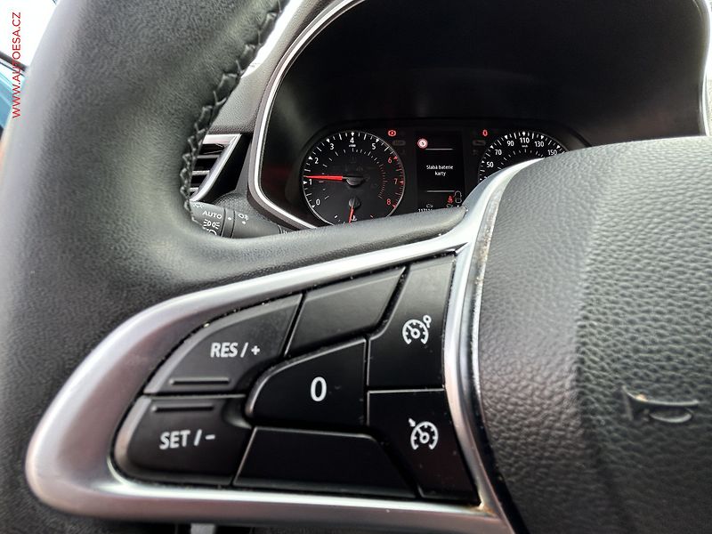 Renault Clio (2020) 1.0 TCe, Experience - fotka 16 z 17