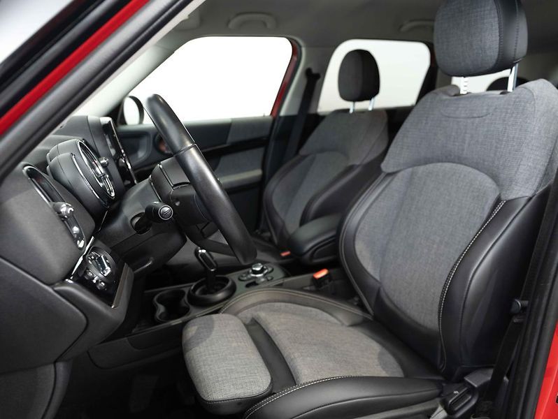Mini Countryman Cooper D - fotka 20 z 22