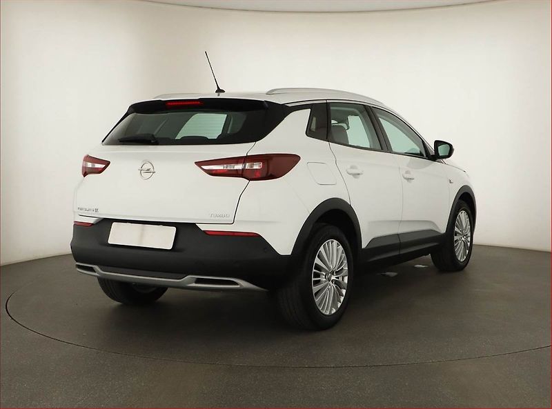 Opel Grandland X (2020) 1.2 Turbo, Automat, Serv.kniha - fotka 5 z 14