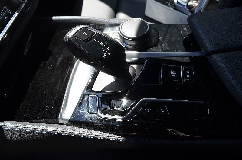 BMW Řada 6 - fotka 16 z 17
