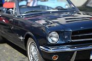 Prvomájová jízda automobilových veteránů 2025 v Ústí nad Labem.