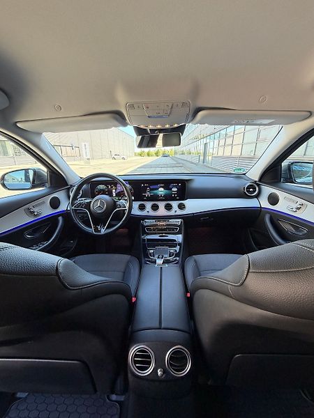 Mercedes-Benz Třídy E (2022) - fotka 30 z 55