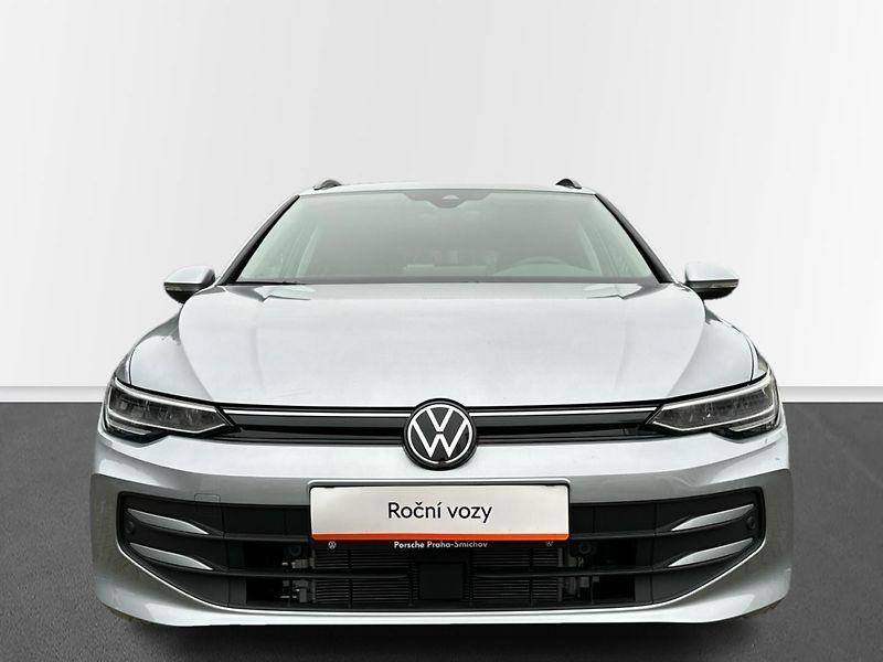 Volkswagen Golf Life 1,5 eTSI 7DSG mHEV - fotka 4 z 29