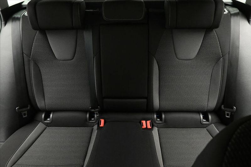 Škoda Octavia 2,0 TDI 110kW DSG Ambiente Zár - fotka 29 z 32