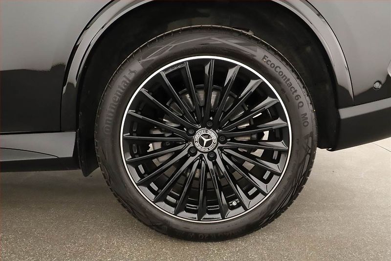 Mercedes-Benz GLC (2025) 220 d 4MATIC, AMG Line - fotka 12 z 28