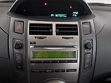 Toyota Yaris (2009) 1.33 Dual VVT-i, Automat - náhled 12