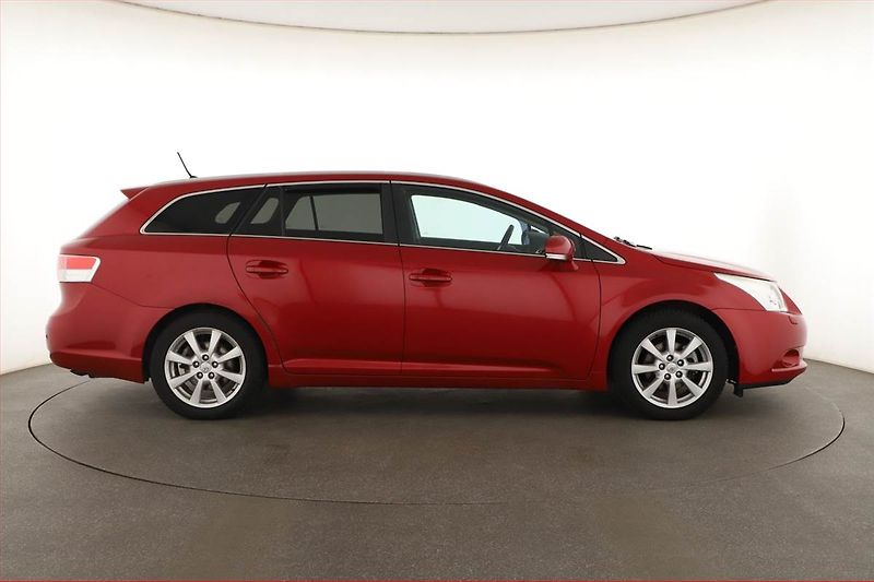 Toyota Avensis (2009) 1.8 Valvematic, LPG - fotka 6 z 14