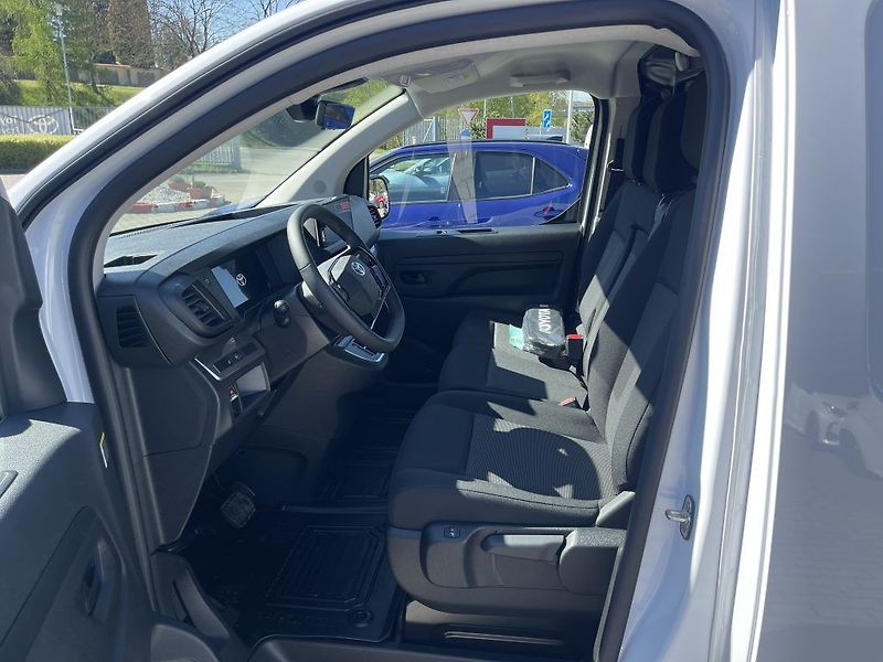 Toyota ProAce PanelVAN L2 2.2 Automat Comfor - fotka 12 z 21