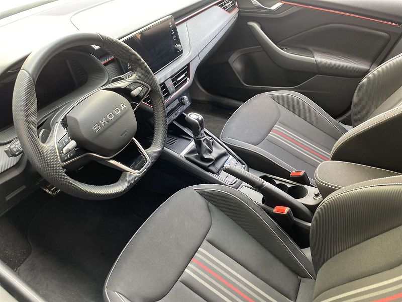 Škoda Scala (2025) 1.0 TSI DSG Monte Carlo - fotka 6 z 36