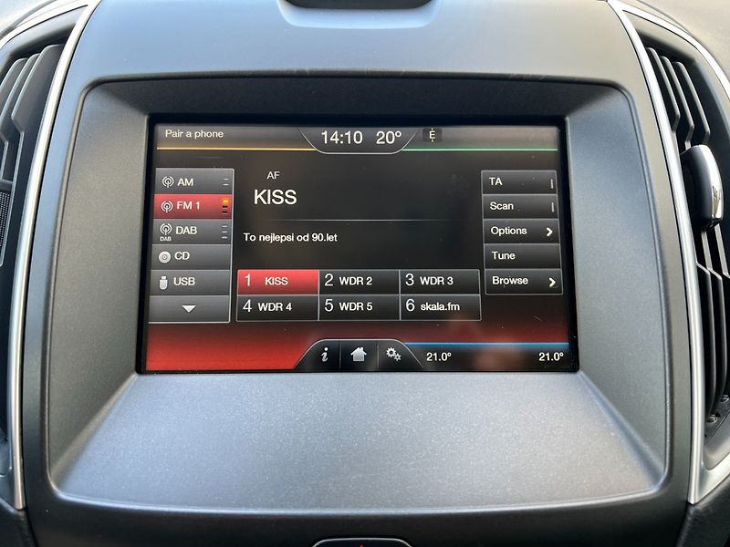 Ford S-MAX (2016) 2.0 TDCi 132kW Titanium manuál - fotka 30 z 34