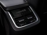 Volvo XC90 2,0 D5 173kW Inscription 4x4 D - náhled 17