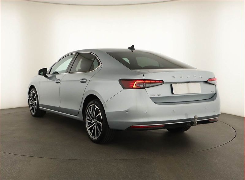 Škoda Superb (2025) 2.0 TDI - fotka 4 z 20
