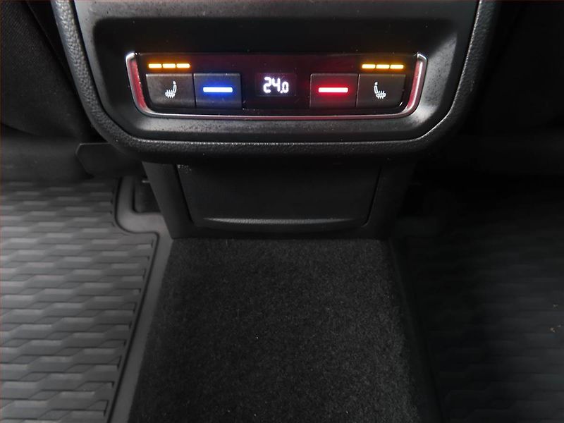 Volkswagen Arteon (2021) 2.0 TDI - fotka 22 z 25