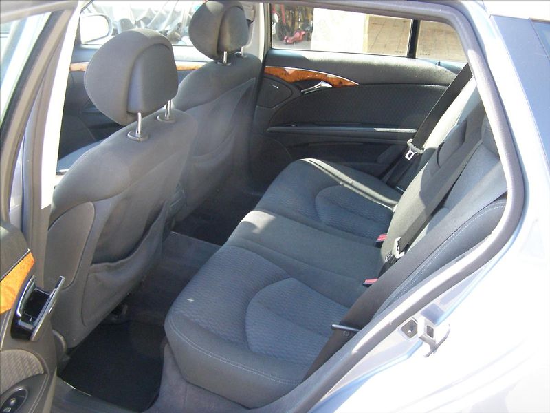 Mercedes-Benz Třídy E 2,2   SLEVA - fotka 16 z 26
