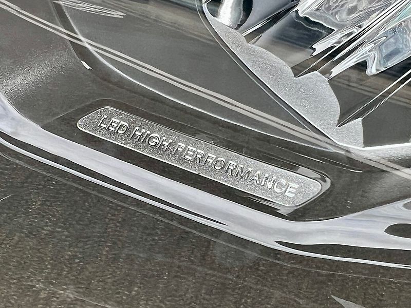 Mercedes-Benz EQB (2025) 250+ Electric Art - fotka 11 z 30