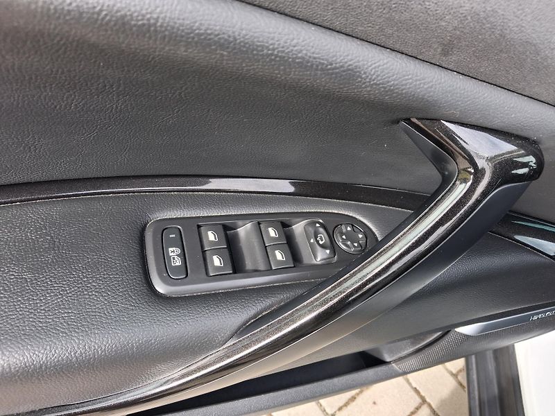 Citroën C5 (2016) 2,0HDi EXCLUSIVE TOP VÝBAVA ! - fotka 13 z 52