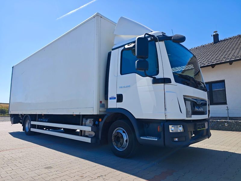 MAN TGL 12.220, KLIMA + ČELO, 3 místa - fotka 1 z 30