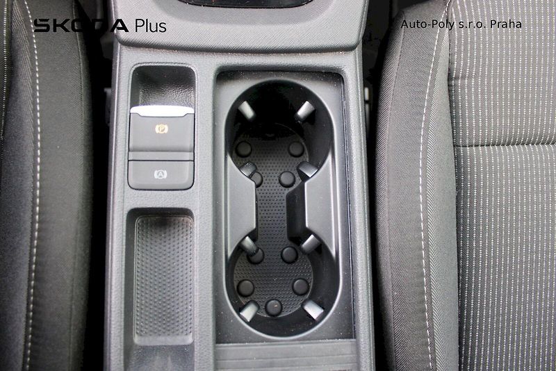 Škoda Octavia (2025) 1.5 TSI 85 kW Selection - fotka 14 z 24