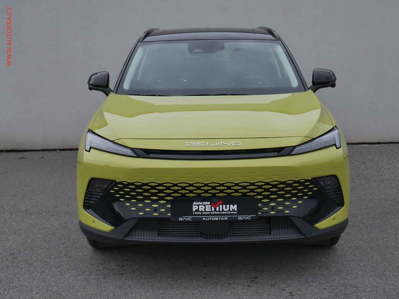BAIC X55 (2025) 1.5I, ČR, AT, LED, panorama - fotka 2 z 15