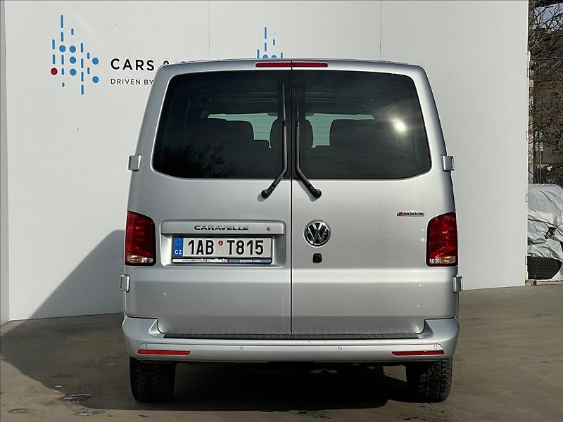 Volkswagen Caravelle 2,0 TDI 4Mot DSG Comfortline - fotka 21 z 22