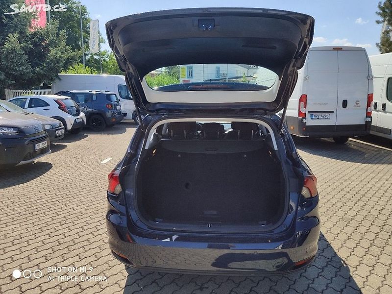 Fiat Tipo (2018) kombi 1,6 JTD - fotka 5 z 14