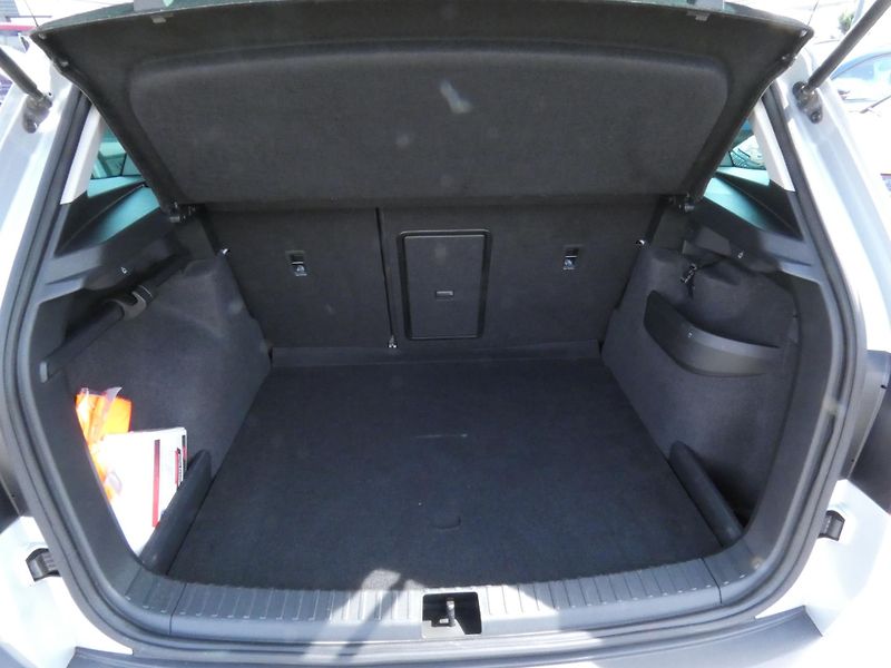Škoda Karoq (2021) Style 2.0 TDI - fotka 29 z 29