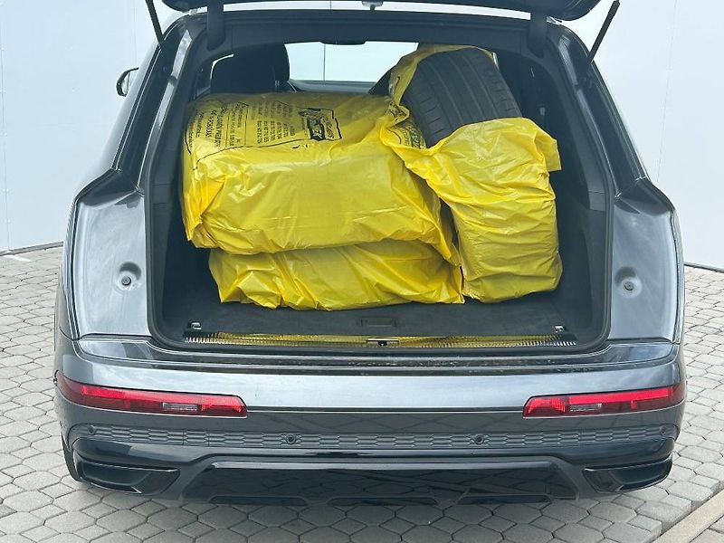 Audi Q7 50 Sline Quattro 8TT 3,0TDI - fotka 25 z 27