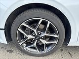 Kia Ceed 1,5 TGDi AT TOP ZÁRUKA CARPLAY - náhled 37