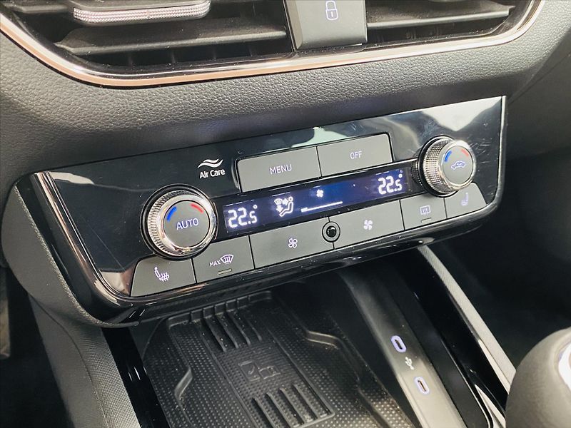 Škoda Scala 1,0 TSI 85kW Top Selection - fotka 16 z 28
