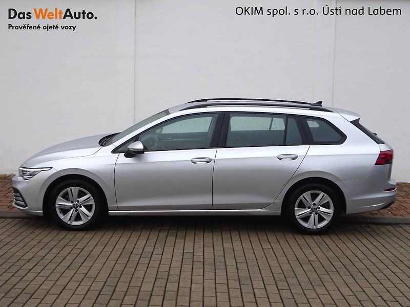 Volkswagen Golf Variant (2022) 1,0TSi /81kW  Life - fotka 3 z 27