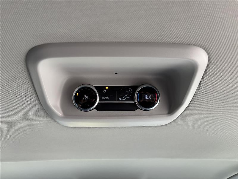 Ford Tourneo Custom 2,5 PHEV 171kW Titanium X L2 - fotka 26 z 56
