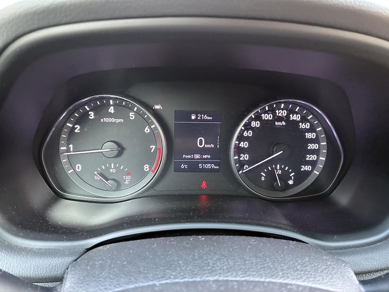 Hyundai i30 HB 1.5DPI 81kW REZERVACE - fotka 17 z 30