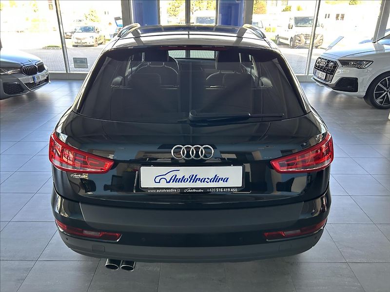 Audi Q3 1,4   TFSI 110kW,1.MAJ,SERVISK - fotka 5 z 24