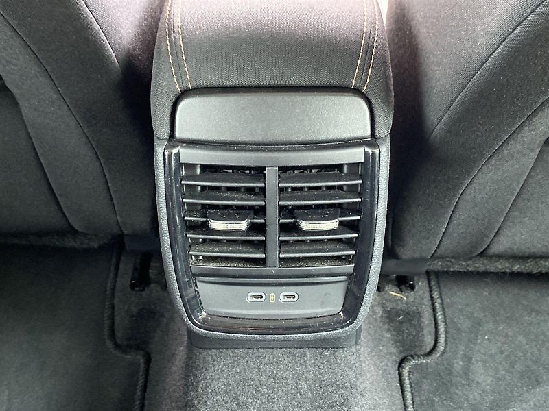 Škoda Scala (2025) 1.0 TSI DSG Top Selection - fotka 27 z 35